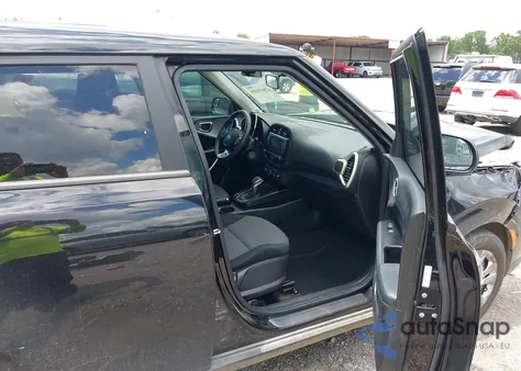 2021 Kia Soul Lx from USA, damaged, VIN KNDJ23AU6M7138981